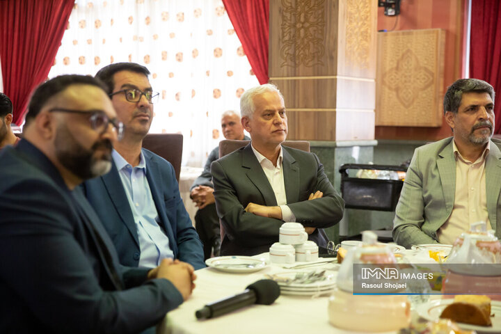 تجلیل از بازنشستگان شهرداری
