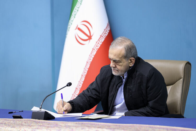 Iran’s Unity in 12-Day War Forced Enemy to Seek Ceasefire: Pezeshkian