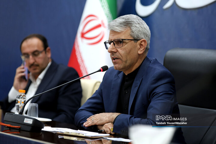 ‏  تیم ملی فوتبال اجازه نداد فشارهای غیرانسانی او را از دویدن باز دارد