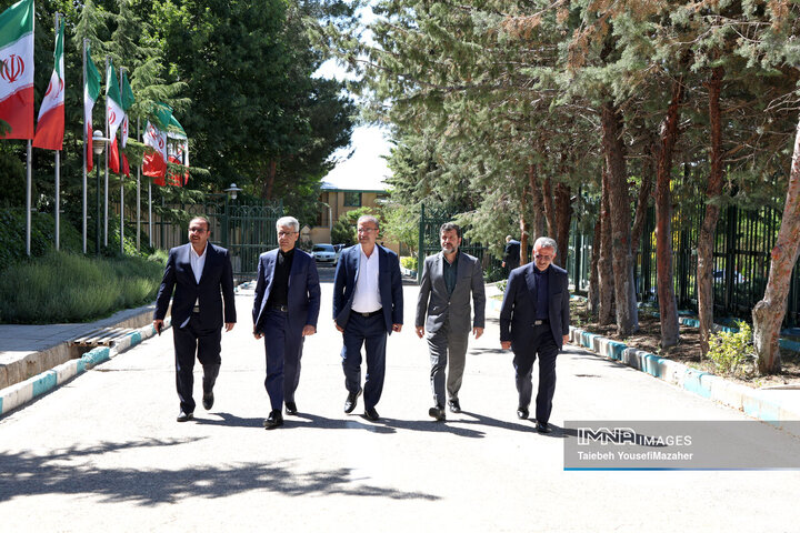 نشست خبری اسماعیل بقائی  سخنگوی وزارت امور خارجه در همدان