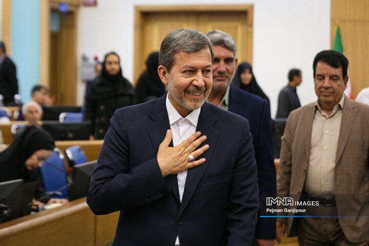نشست خبری استاندار اصفهان