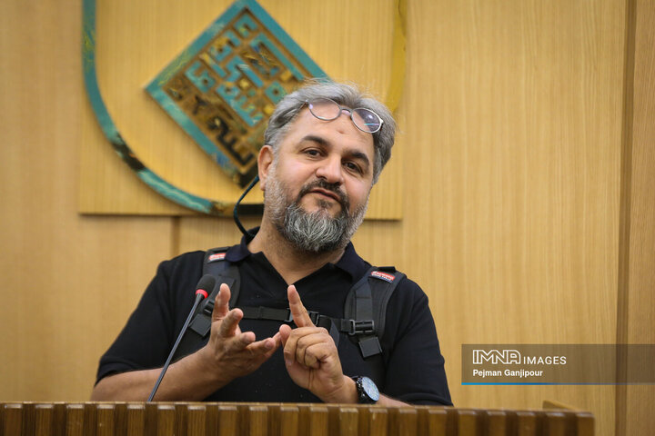 نشست خبری استاندار اصفهان