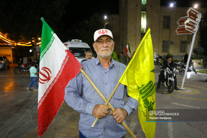تجمع مردمی مطالبه شروط رهبری در مذاکرات - اصفهان