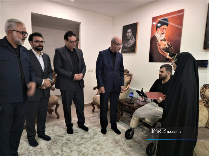 فداکاری رزمندگان دفاع مقدس سوم مایه افتخار است