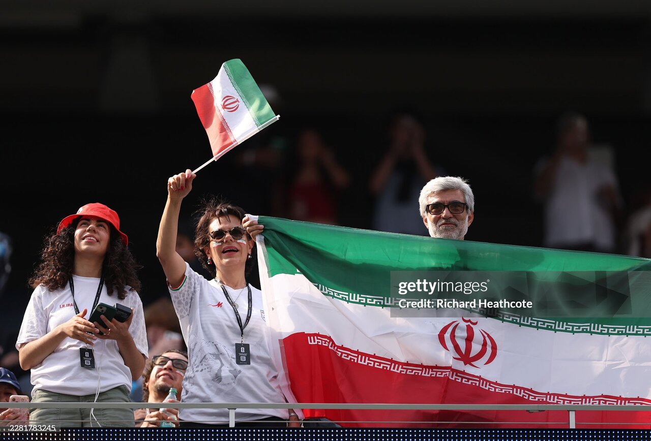 حضور چشمگیر هواداران ایرانی در ورزشگاه سوفی لس‌آنجلس + عکس
