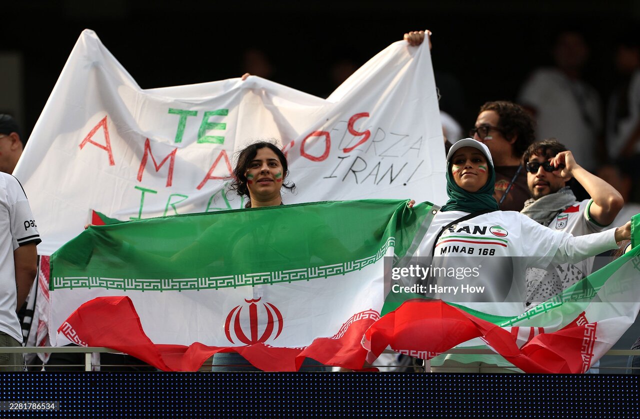 حضور چشمگیر هواداران ایرانی در ورزشگاه سوفی لس‌آنجلس + عکس