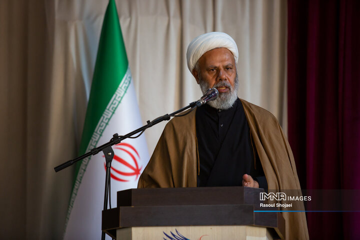 ایران در طول تاریخ مهد حکمت عملی و اخلاق بوده است