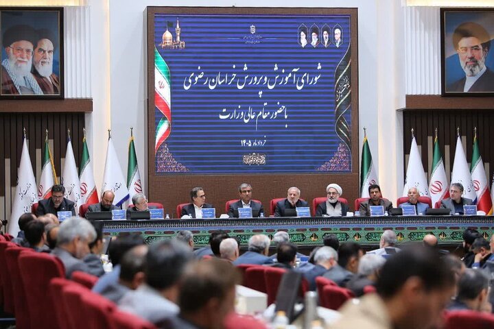 ۱۲ هزار نیروگاه خورشیدی در مدارس کشور احداث می‌شود
