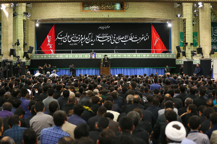 عزاداری ایام محرم در حسینیه امام خمینی(ره)