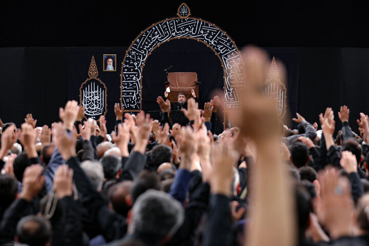عزاداری ایام محرم در حسینیه امام خمینی(ره)