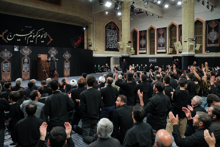 عزاداری ایام محرم در حسینیه امام خمینی(ره)