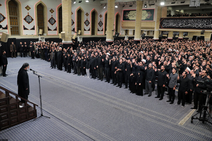 عزاداری ایام محرم در حسینیه امام خمینی(ره)