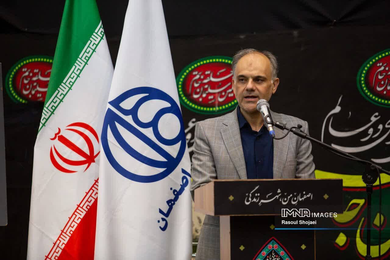 نصفجهان در مدار محرم؛ از سیاهپوشی معابر تا خیزش مردمی