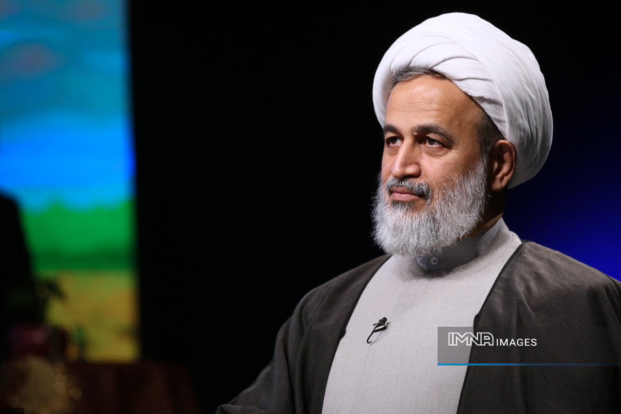 پناهیان: تربیت دینی باید بر رقابت پنهان در خیر استوار باشد