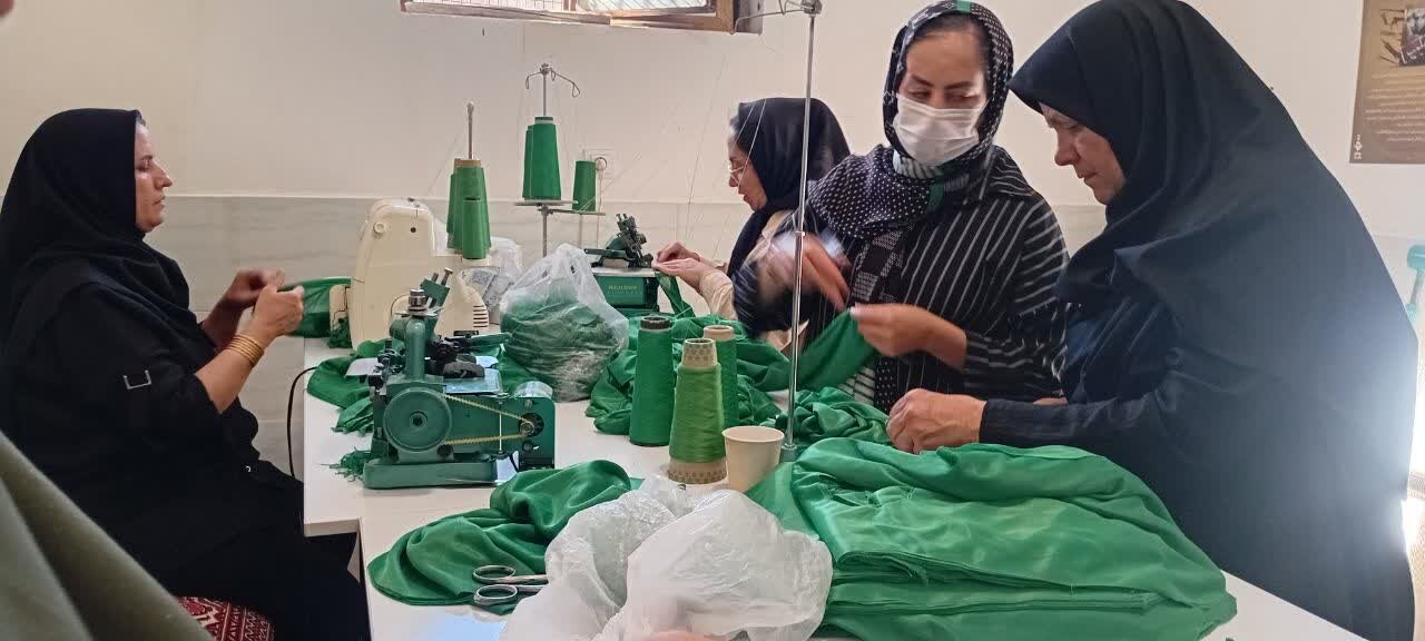 مادرانِ نذر؛ قصه دوخت لباس برای شیرخوارگان حسینی