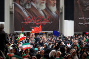مادران با نوزادان خود به یاد علی‌اصغر(ع) سوگواری کردند + تصاویر