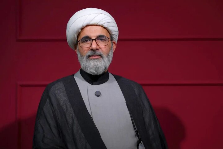 مکتب امام حسین(ع) وحدت‌بخش است/ واعظان، مکتب رهبر شهید را تبیین کنند