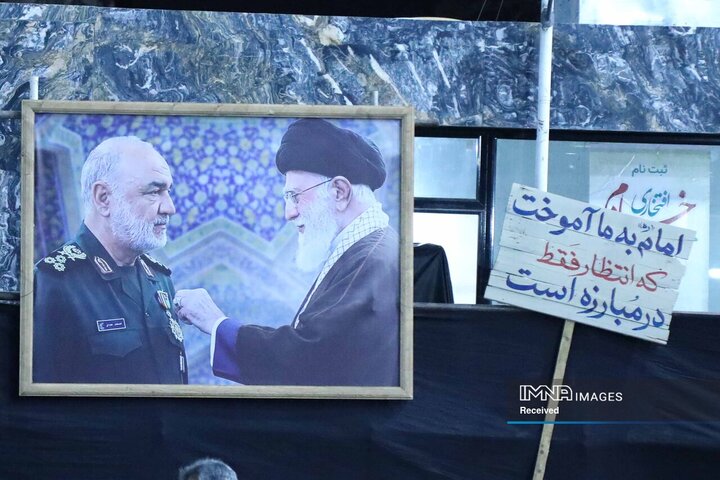 عزاداری دهه اول محرم در هیئت فدائیان حسین(ع)