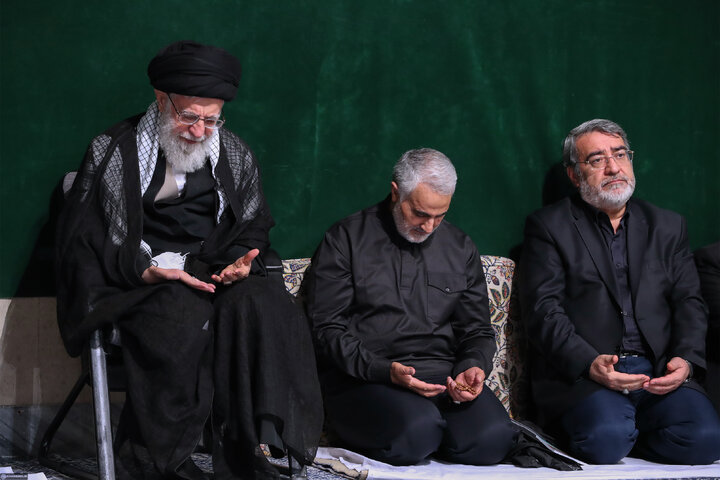عزاداری ایام محرم در حسینیه امام خمینی(ره)