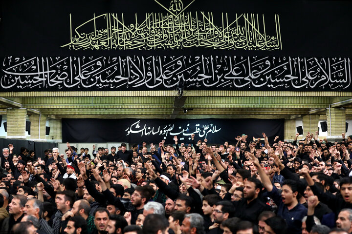 عزاداری ایام محرم در حسینیه امام خمینی(ره)