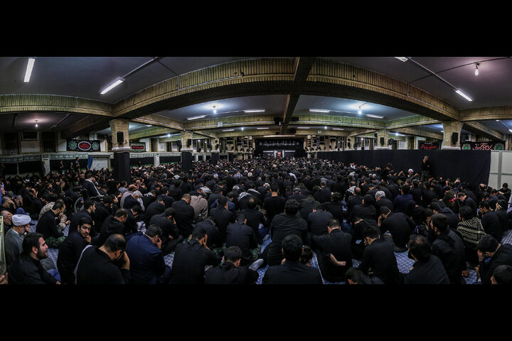 عزاداری ایام محرم در حسینیه امام خمینی(ره)