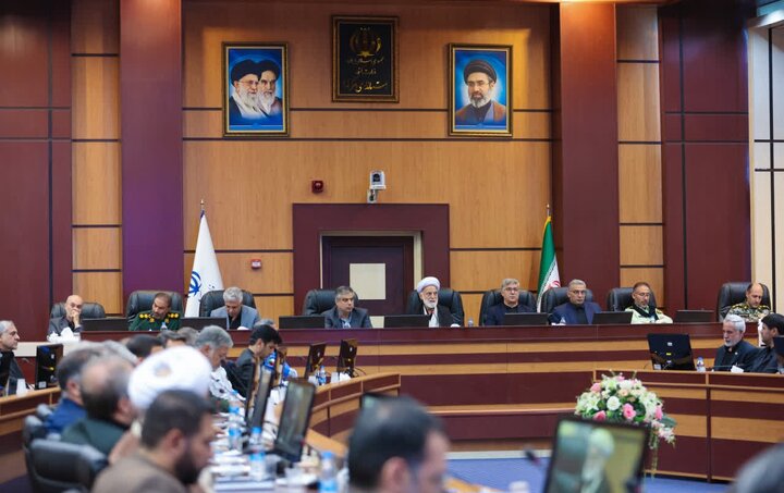 تشییع باشکوه رهبر شهید نمایش اقتدار ملت ایران است