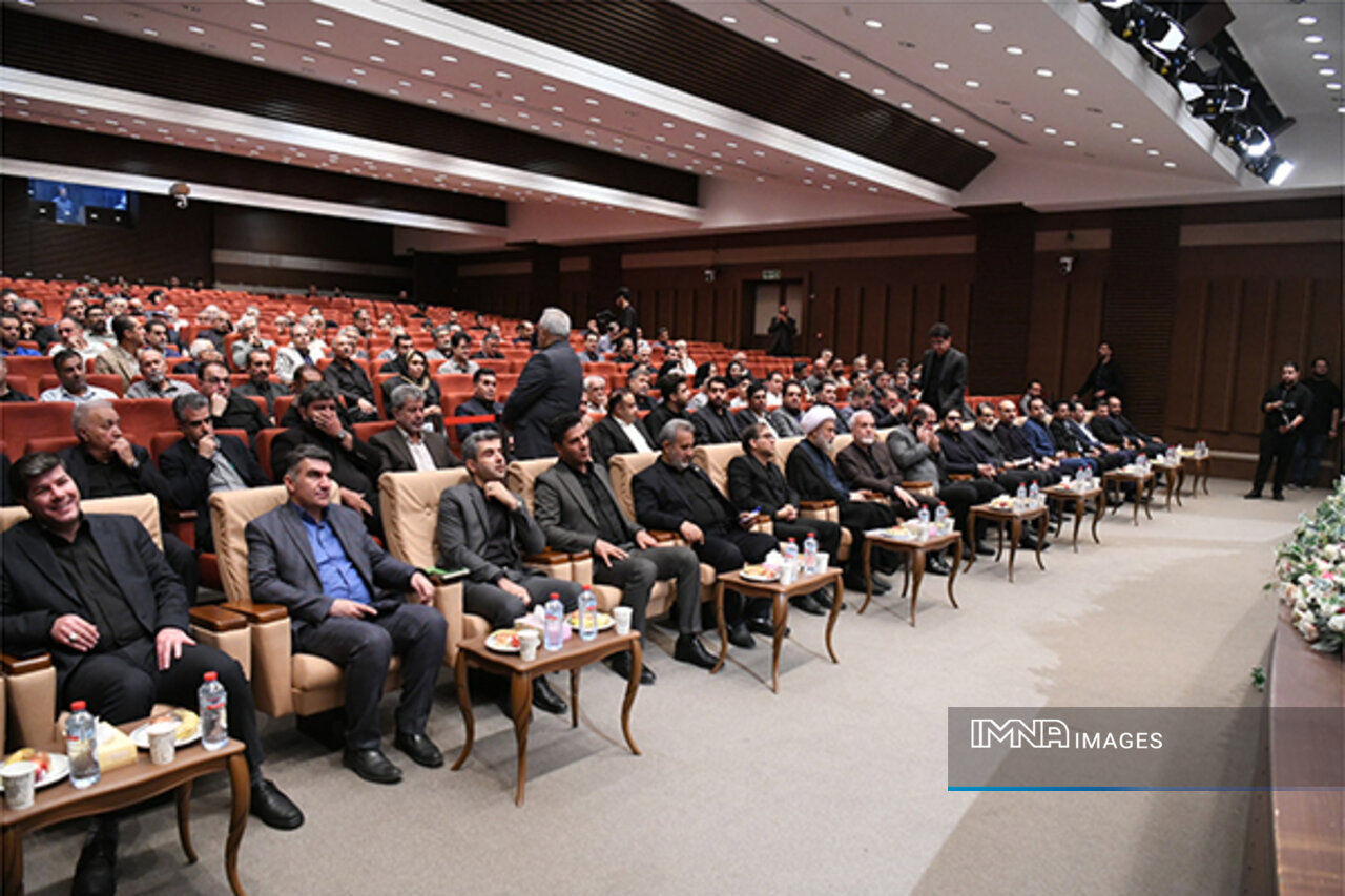 خبر ذخیره‌سازی شده توسط در تاریخ ۱۴۰۵۰۳۳۰-۲۱:۰۰