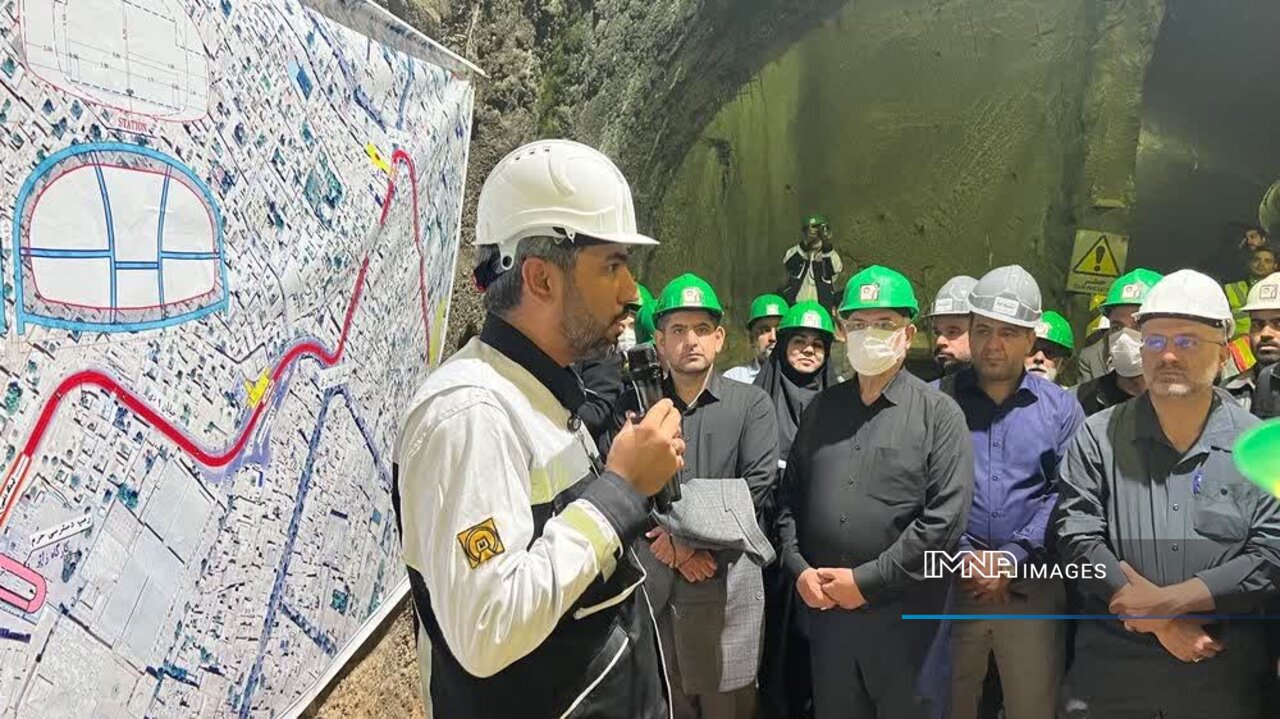 شیراز در مسیر شبکه ریلی یکپارچه/ اتصال خطوط ۱ و ۴ مترو کلید خورد