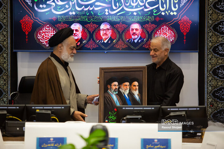 جلسه علنی شورای شهر اصفهان