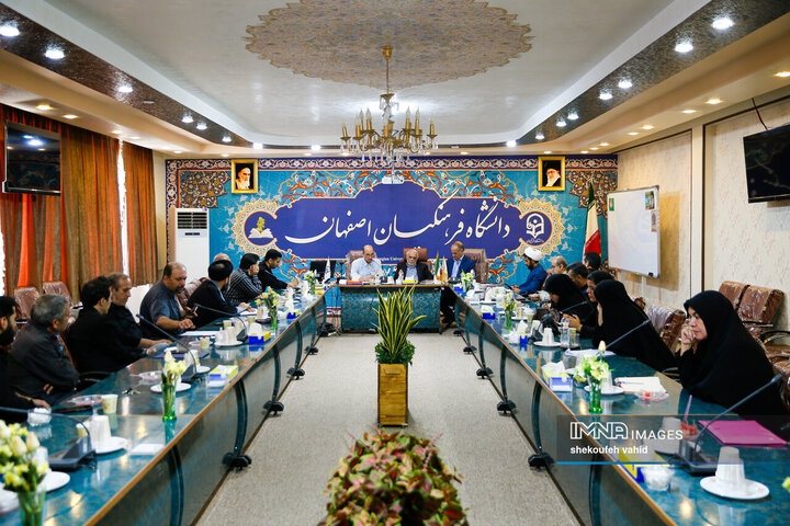 نشست تخصصی «مصطفی چمران، فرهیخته و فرهنگ‌ساز»