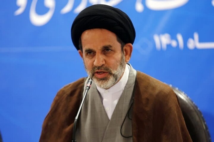 طرح «بصیرت عاشورایی» در ۴۲۰ بقعه متبرکه فارس اجرا می‌شود