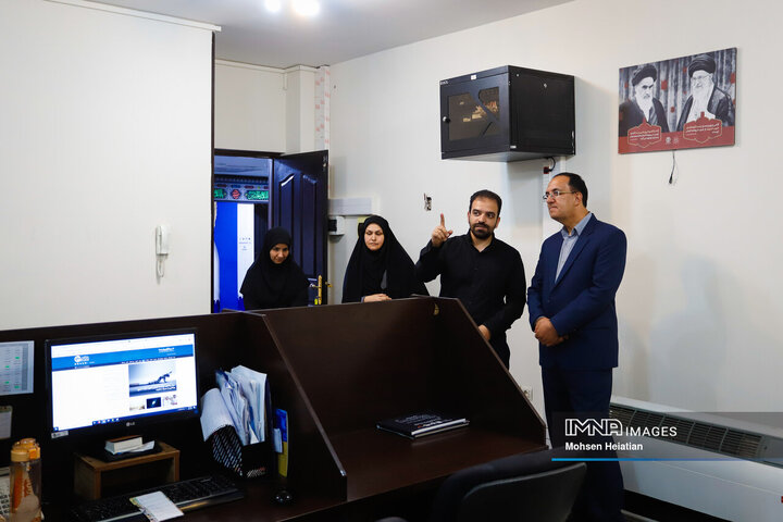حضور مدیرکل پزشکی قانونی استان اصفهان در خبرگزاری ایمنا