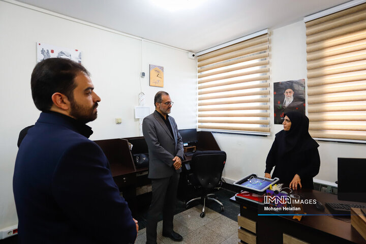 حضور معاون امنیتی انتظامی استانداری اصفهان در خبرگزاری ایمنا
