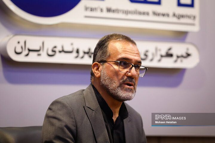 حضور معاون امنیتی انتظامی استانداری اصفهان در خبرگزاری ایمنا