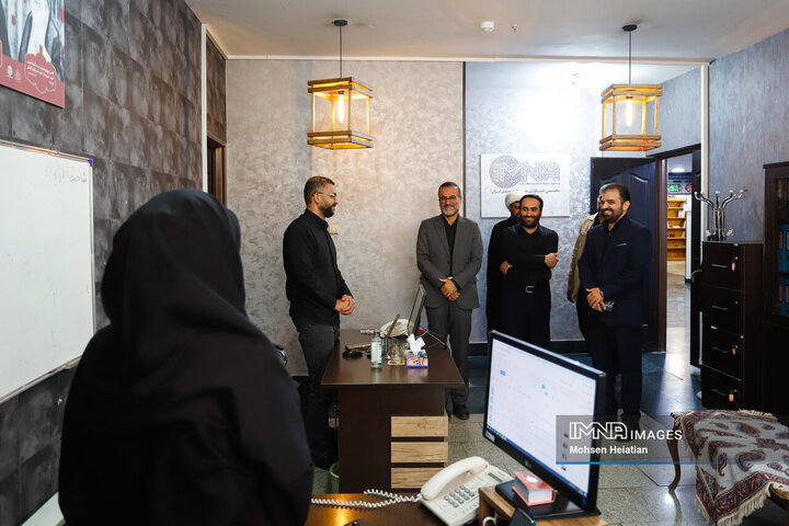 حضور معاون امنیتی انتظامی استانداری اصفهان در خبرگزاری ایمنا