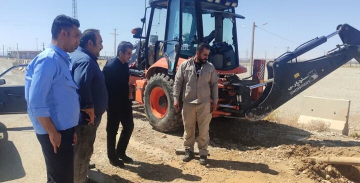 آغاز ساماندهی و تسطیح پارکینگ بزرگ  اربعین شهر مهران