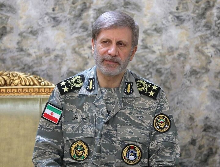 فرمانده کل ارتش: دستگاه قضا، آیینه تمام‌نمای عدالت‌خواهی نظام جمهوری اسلامی است