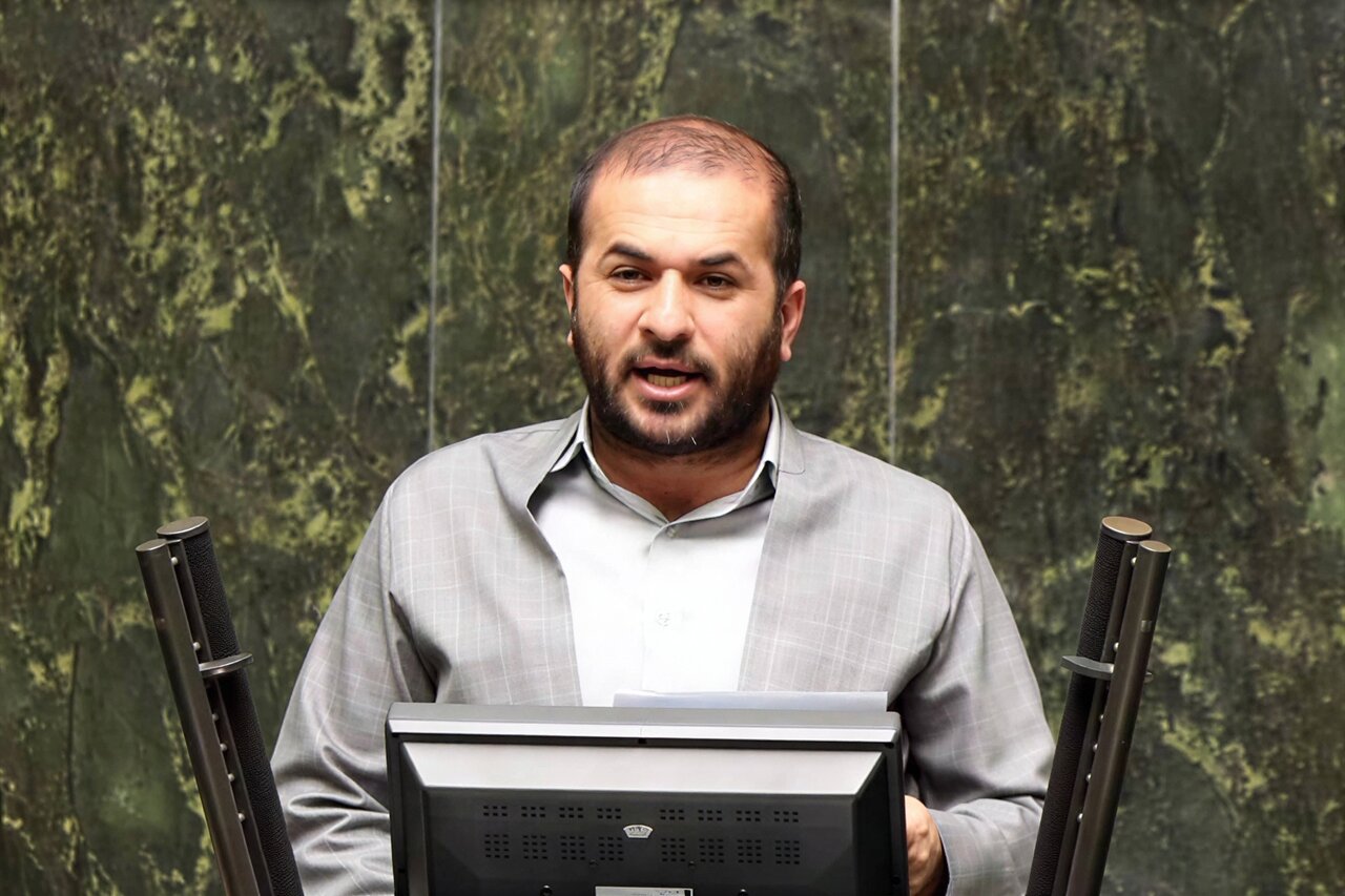 صادرات آب را باید با فناوری مدیریت کرد نه با ممنوعیت