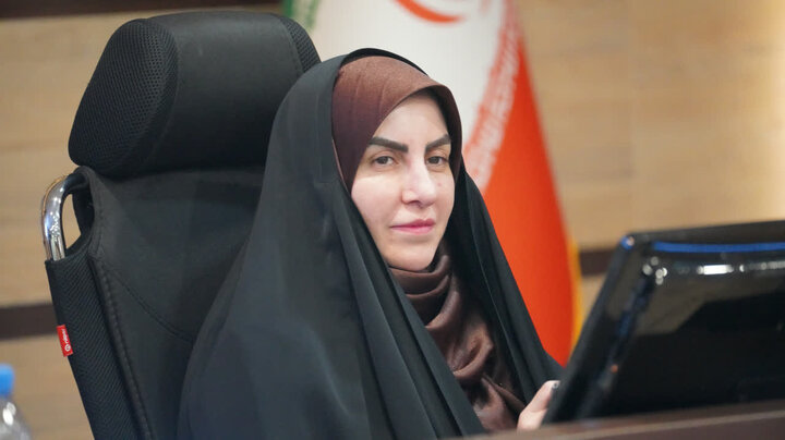حضور بانوان در اجتماعات مردمی، جلوه‌ای از بصیرت و مسئولیت‌پذیری اجتماعی است