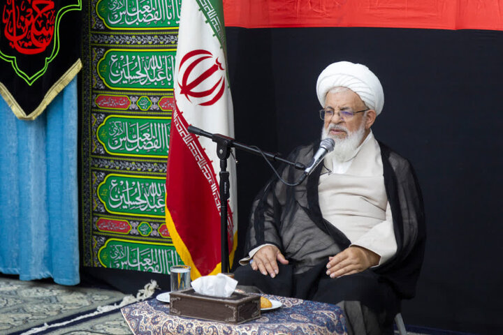 لزوم تقویت برنامه‌های قرآنی برای دانش‌آموزان