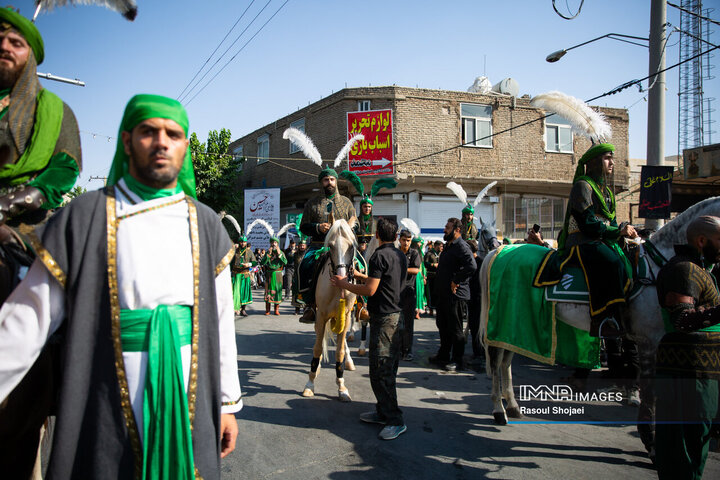 کاروان نمادین خمینی شهر
