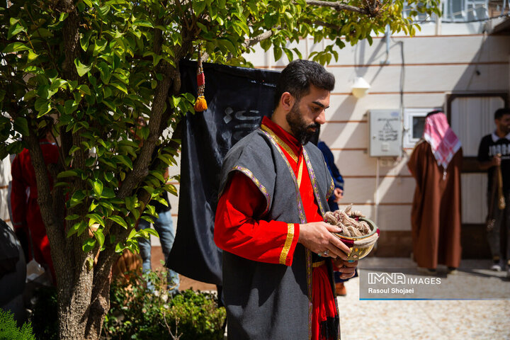 کاروان نمادین خمینی شهر