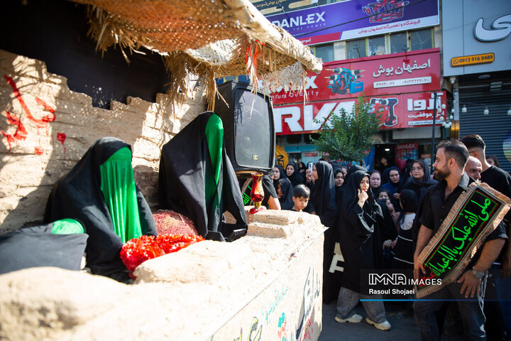 کاروان نمادین خمینی شهر