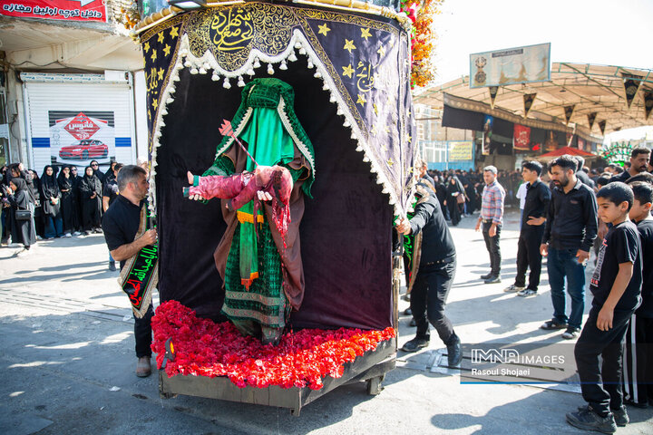 کاروان نمادین خمینی شهر