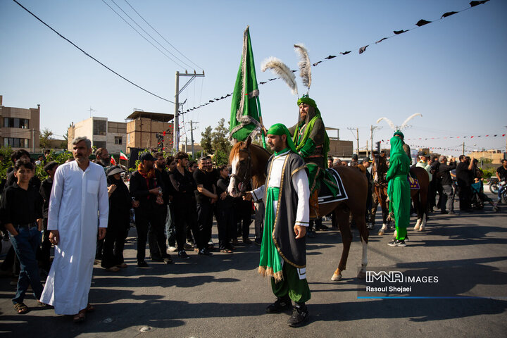 کاروان نمادین خمینی شهر