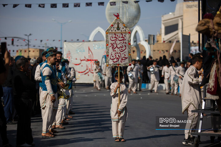 کاروان نمادین خمینی شهر