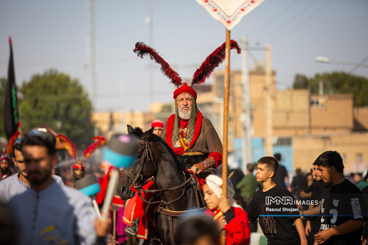 کاروان نمادین خمینی شهر