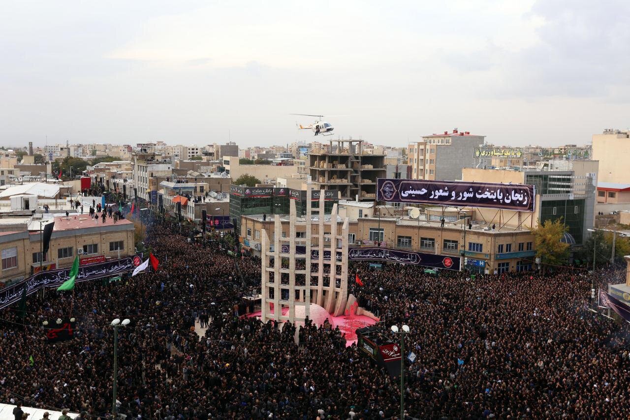 زنجان در خروش یوم‌العباس/ اینجا پرچم حسین بر زمین نمی‌افتد