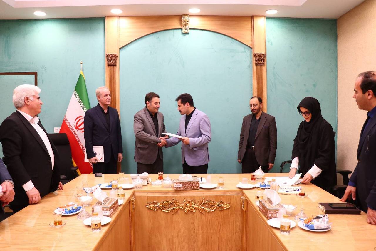 اجازه نخواهیم داد اعتبارات محرومیت‌زدایی از مسیر اصلی خود منحرف شود