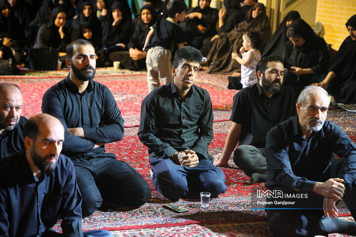 مجلس روضه اباعبدالله‌الحسین(ع) به یاد شهید جنگ رمضان
